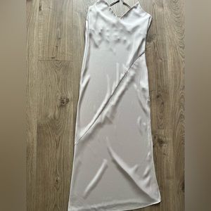 🌸Beautiful light dress from Aritzia🌺